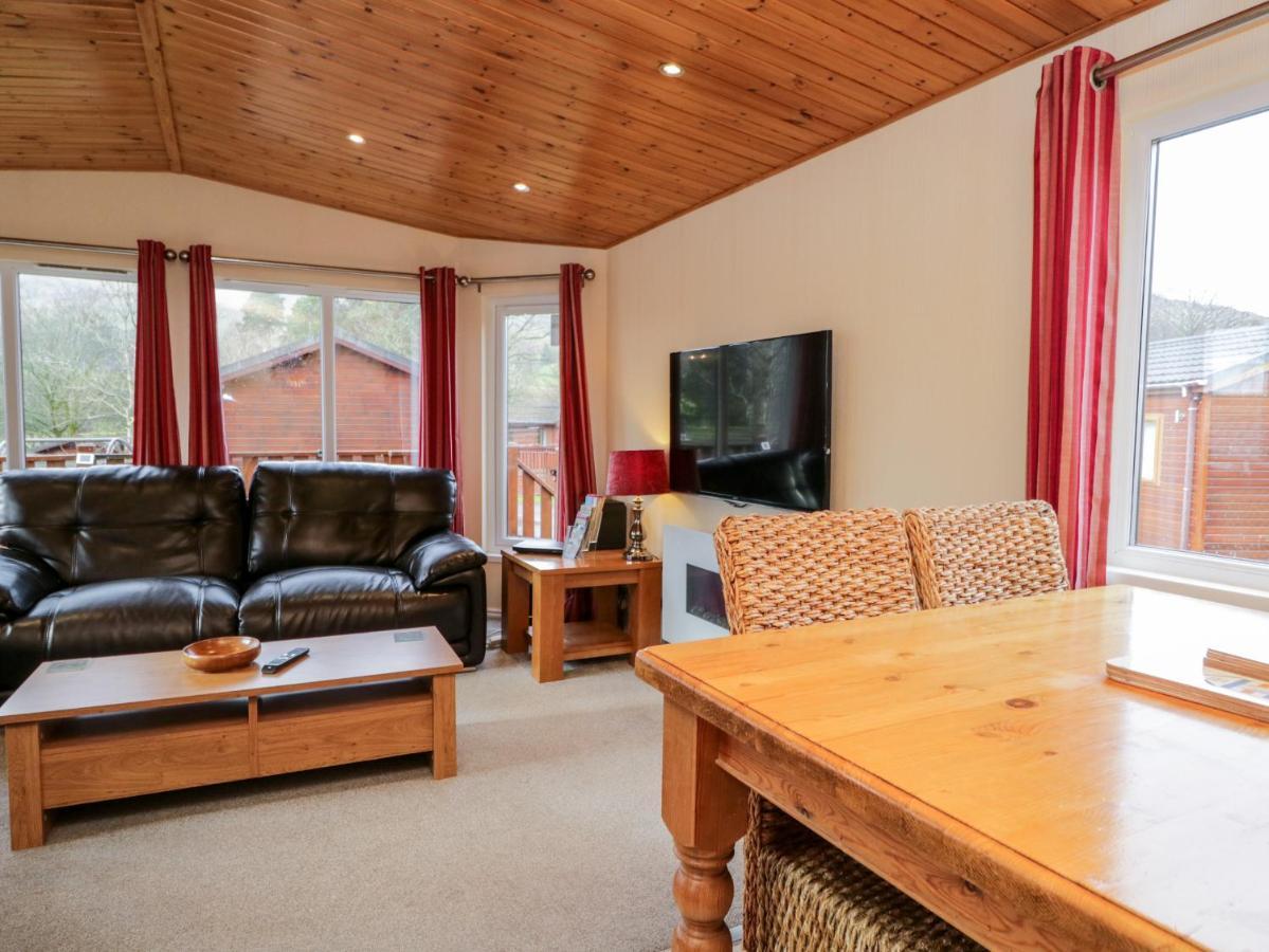 Striding Edge Lodge Windermere Extérieur photo