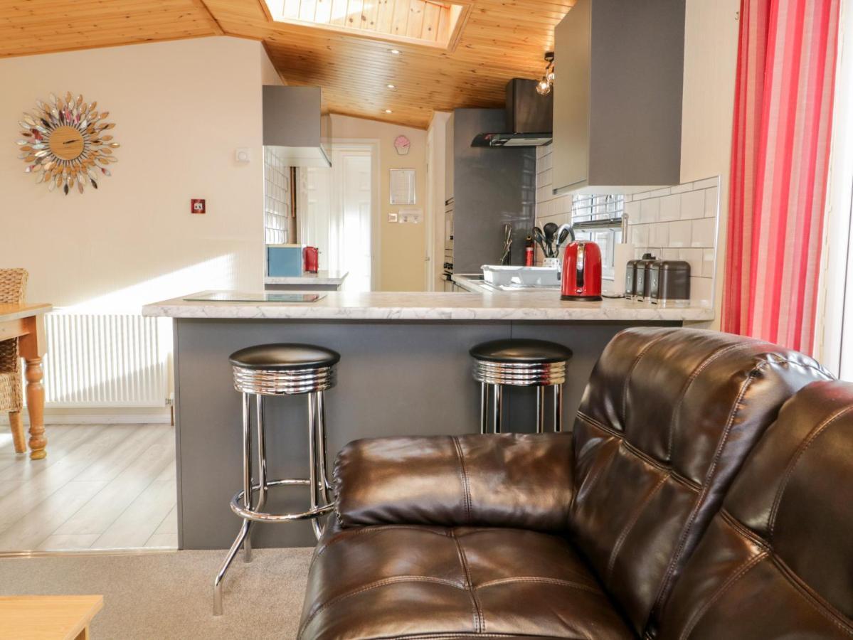 Striding Edge Lodge Windermere Extérieur photo