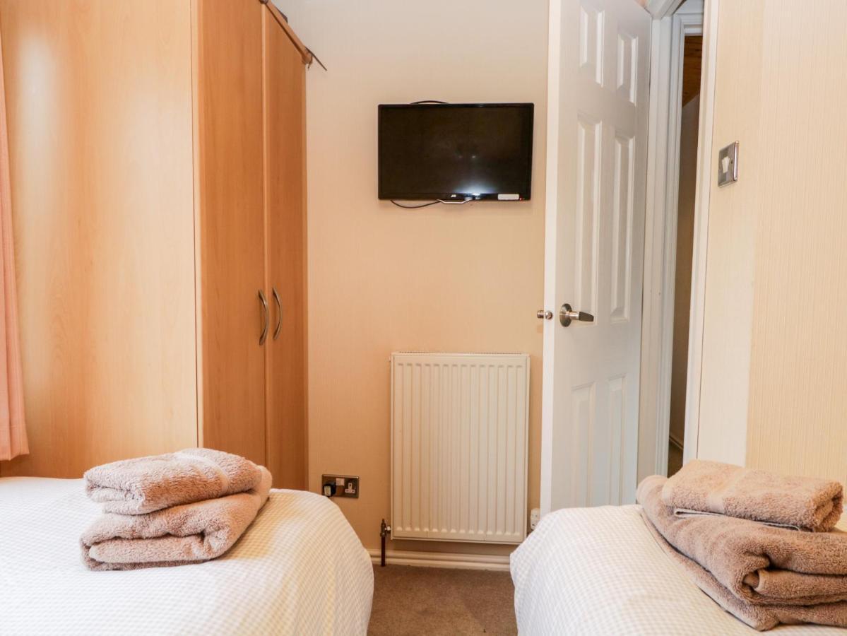 Striding Edge Lodge Windermere Extérieur photo