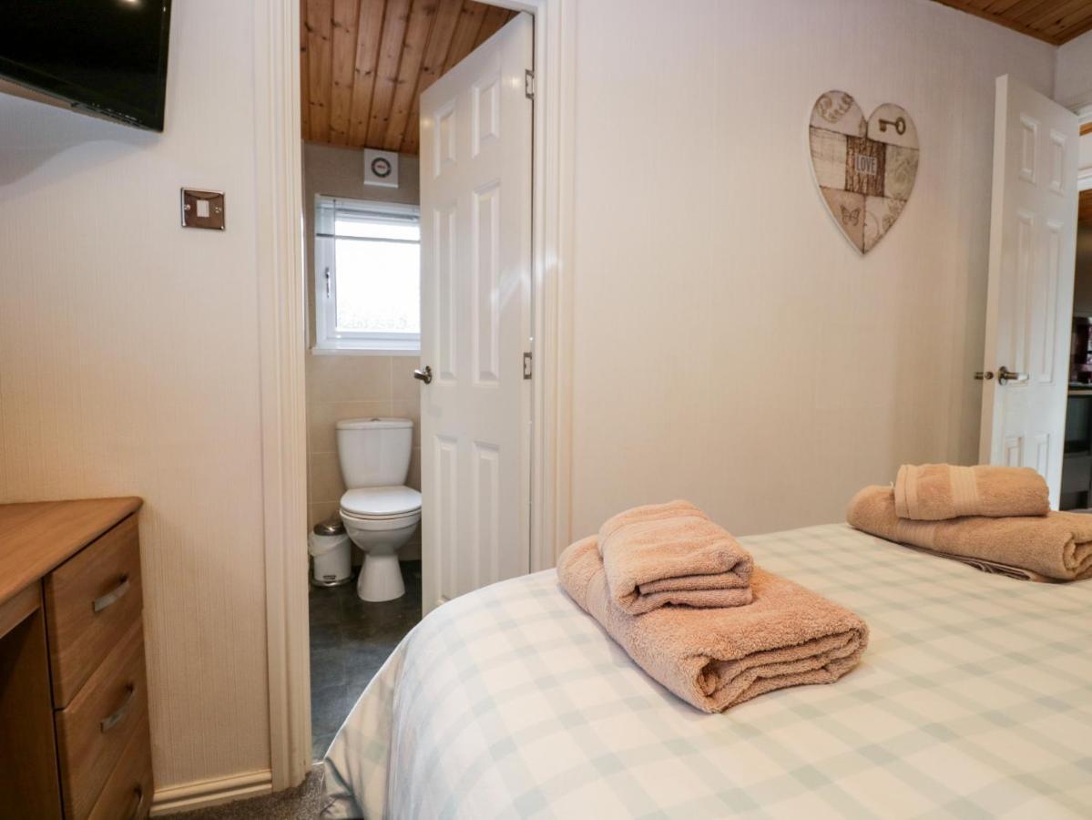 Striding Edge Lodge Windermere Extérieur photo