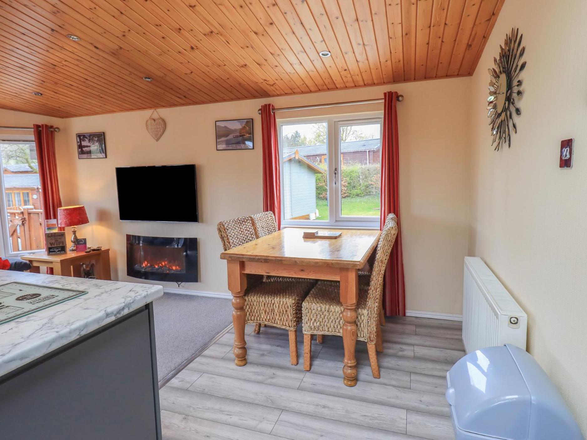 Striding Edge Lodge Windermere Extérieur photo